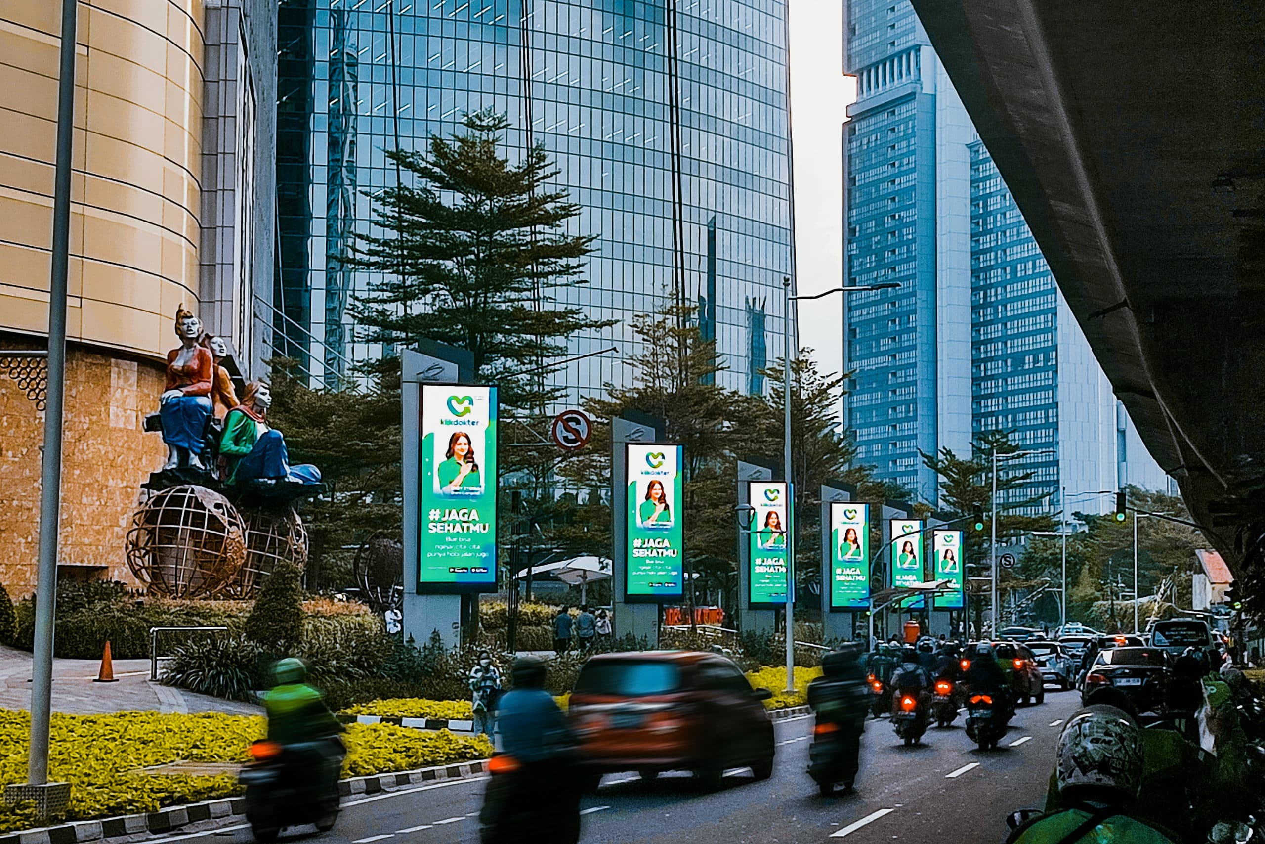 Running Text Mall Grand Indonesia